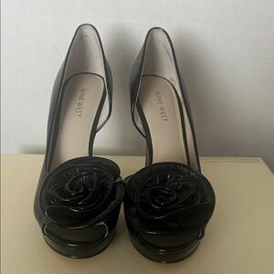 Nine West Black Floral Peep Toe Heels